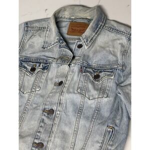 VTG Levi's Denim Jean Trucker Jacket Women Sz Large Distressed Made In USA Light